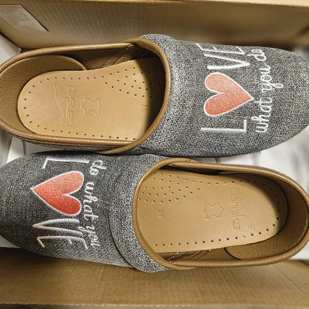 Dansko nursing clogs
